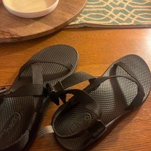 great condition chacos!